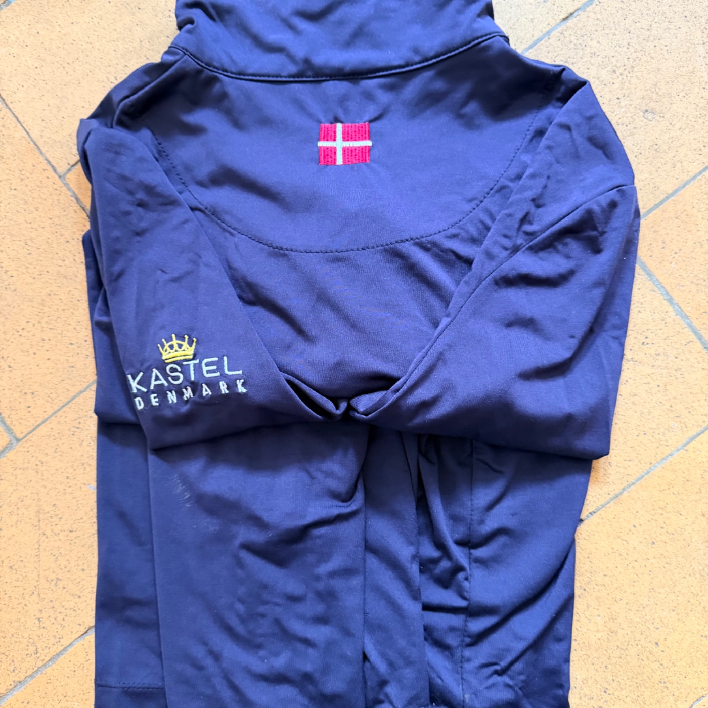 Mørkeblå Kastel bluse i str. S